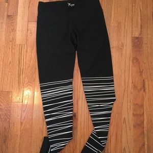 Old Navy Black and White Full Length Leggings